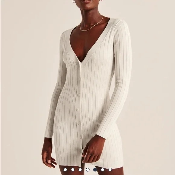 Abercrombie & Fitch Dresses & Skirts - 011 ABERCROMBIE *Small Tall* Button Sweater Knit Mini Dress